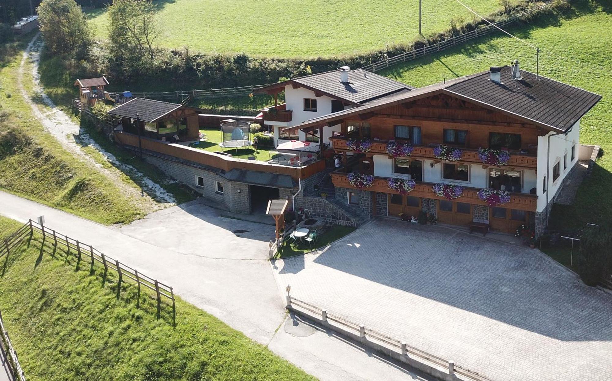 Landhaus Maria Neustift im Stubaital Exterior photo